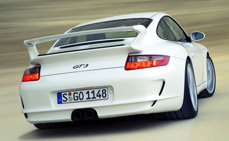 Unlike the 997 911 Turbo which features the latest in technology with twin