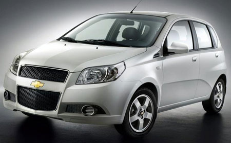 For the past few months the old Chevrolet Aveo hatch was being sold along 