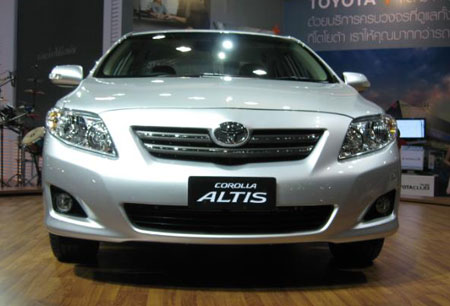 toyota corolla. ASEAN Toyota Corolla Altis at